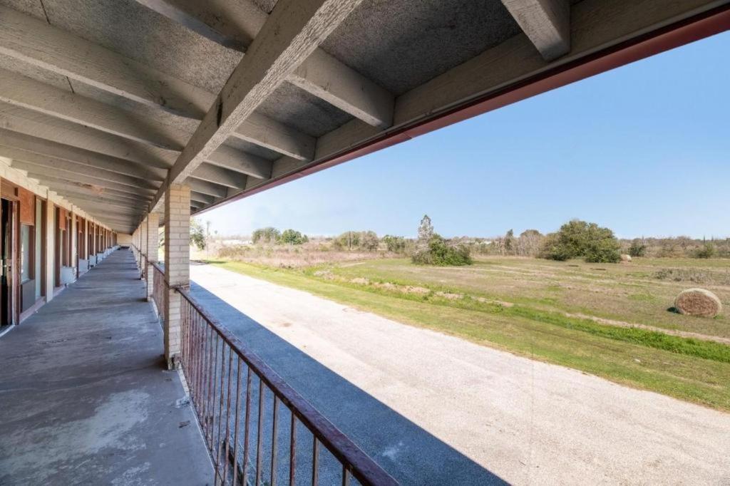 Hotel O Bay City, Tx-35 Экстерьер фото